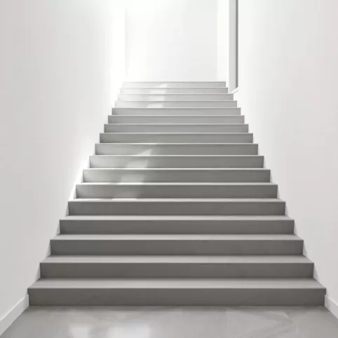 Ile kosztuje ułożenie schodów z gresu